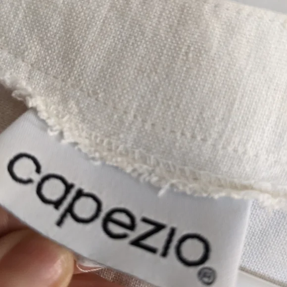 𝅺VINTAGE 1980s Creamy White Capezio Unlined Linen Blend Blazer Shaket - Picture 4 of 8